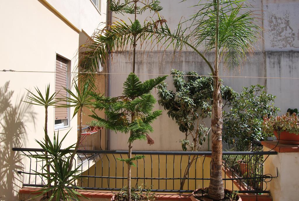 Apartment Casa Francesca Syracuse Kamer foto